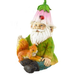 Sitting Garden Gnome with Squirrel Figurine    RCS1420507