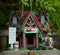 Cottage Winery Birdhouse      SG1115391