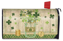 Lucky Clovers Mailbox Cover       MC6-0330