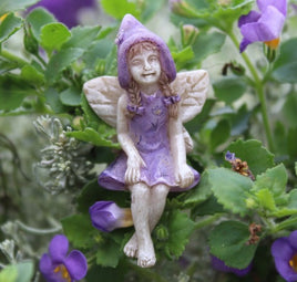 itty bitty betty            021179