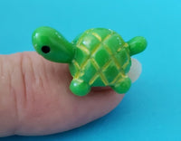 tiny plastic green turtle -set of 4                       380344926