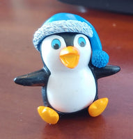 miniature cute peguins set of 4     520818