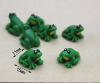 itty bitty frogs