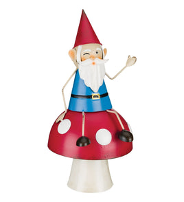 metal gnome on mushroom    ra1613211