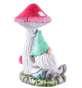 gnome sleeping under mushroom                  osw23220357