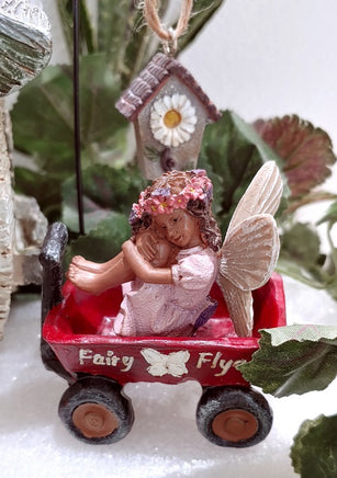 mini fairy flyer red wagon      032077
